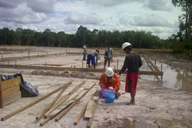 Badminton court construction, Luwe Hulu